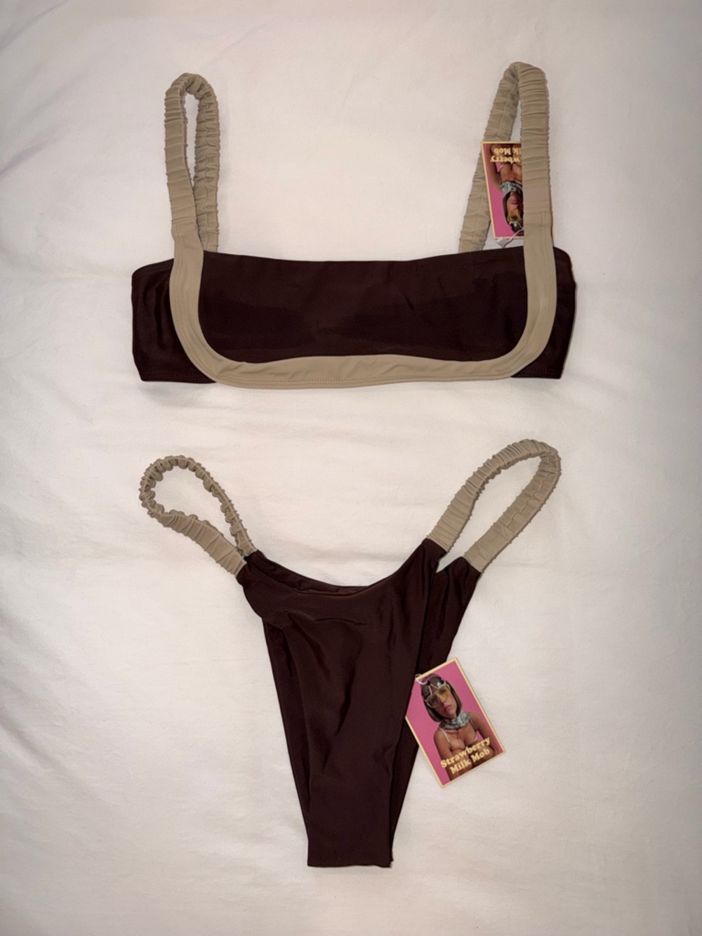 Strawberry Milk Mob bikini (grandeur/size M/L)